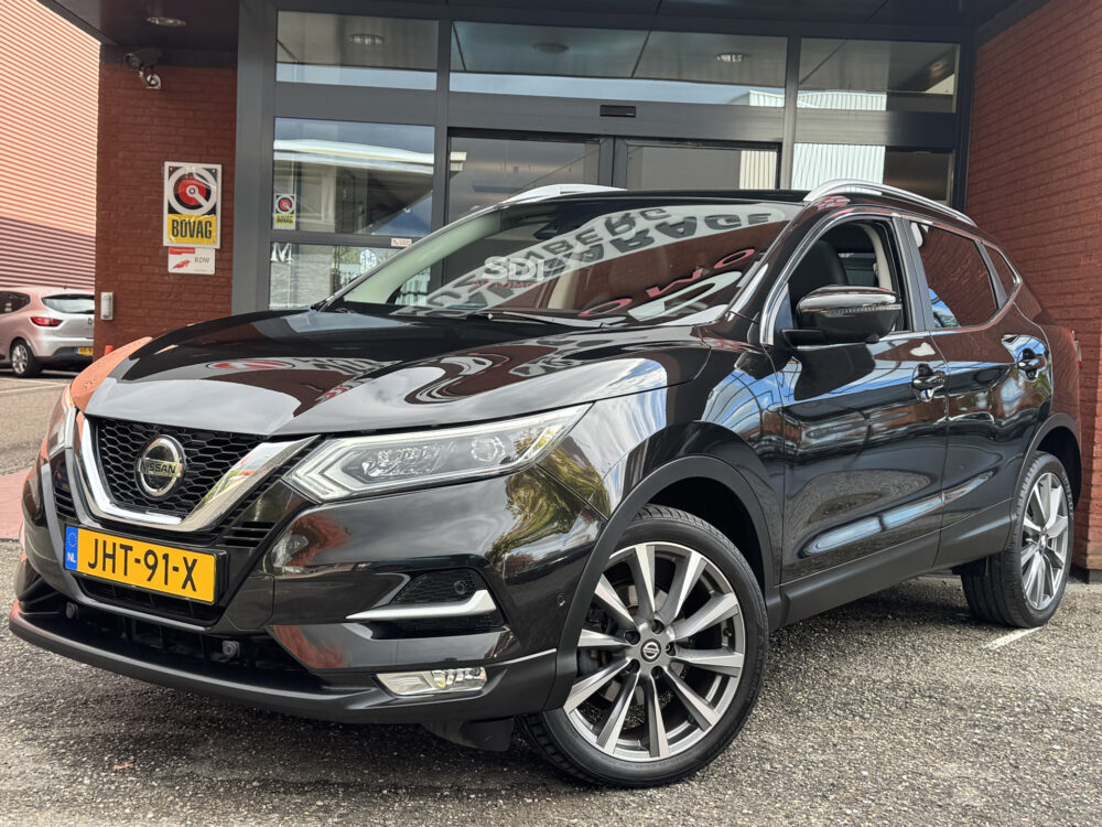 Nissan QASHQAI 1.3 DIG-T Tekna // FULL LED // LEDER // PANO-DAK // ELEK. STOEL // NAVI + CARPLAY // 360 CAMERA // PDC V+A 1