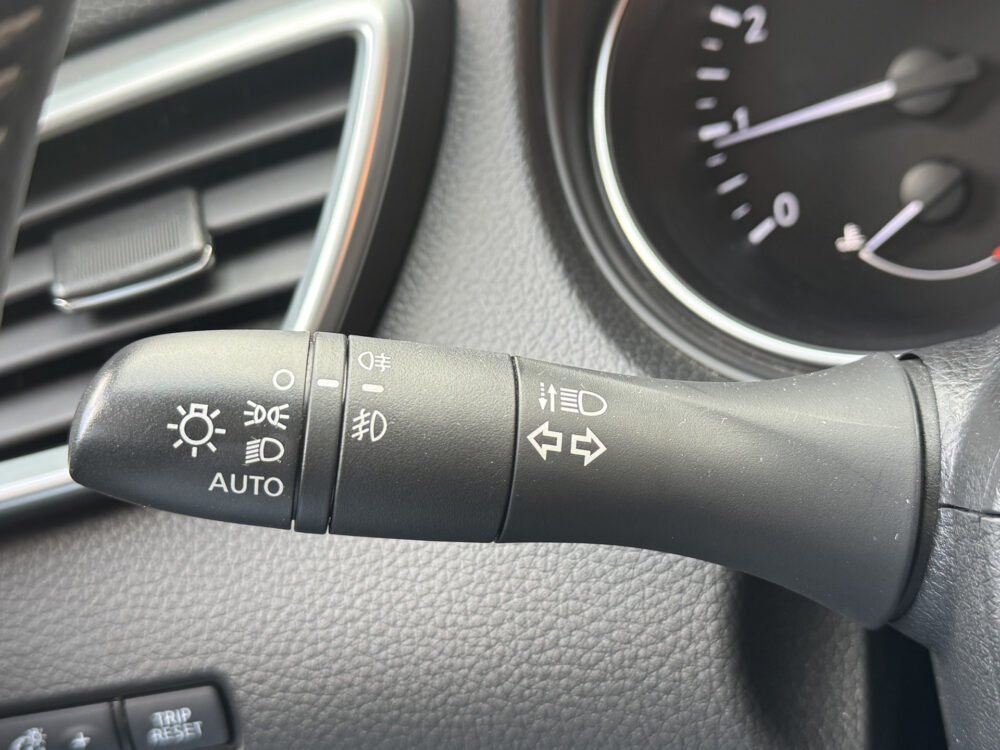 Nissan QASHQAI 1.3 DIG-T Tekna // FULL LED // LEDER // PANO-DAK // ELEK. STOEL // NAVI + CARPLAY // 360 CAMERA // PDC V+A 24