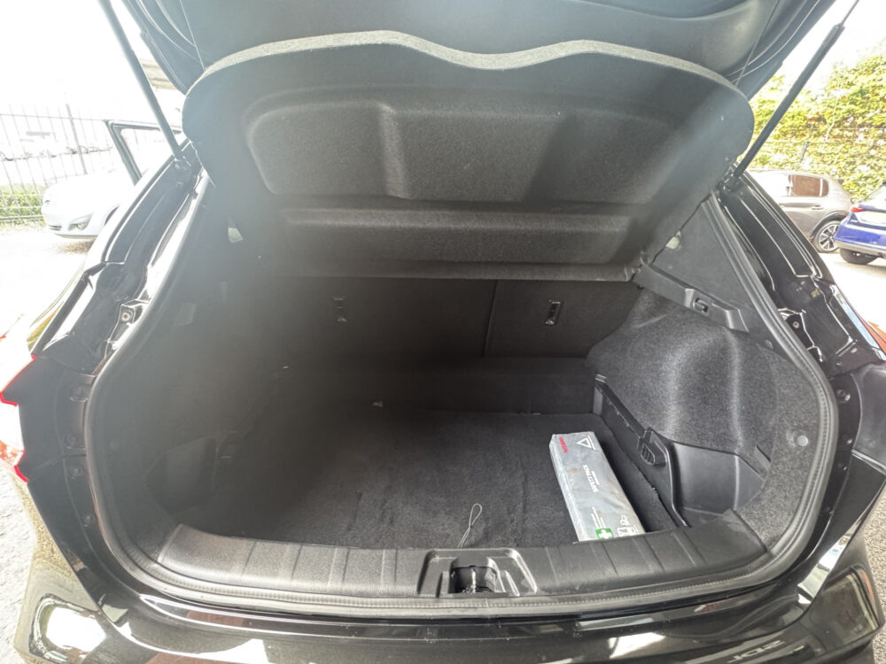 Nissan QASHQAI 1.3 DIG-T Tekna // FULL LED // LEDER // PANO-DAK // ELEK. STOEL // NAVI + CARPLAY // 360 CAMERA // PDC V+A 33