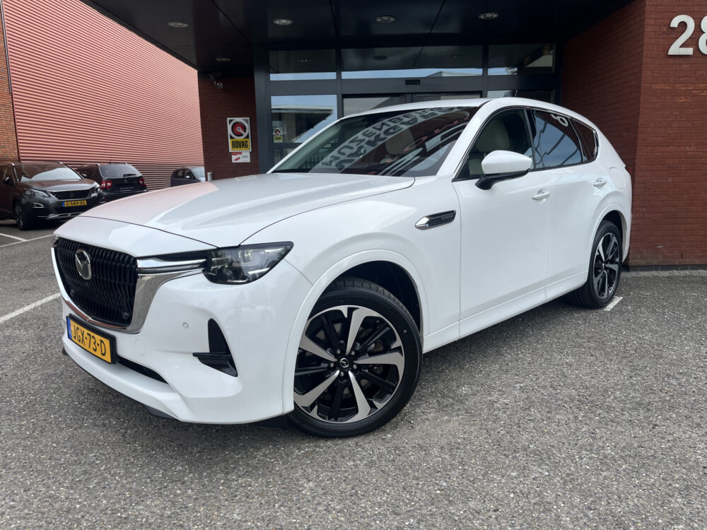Mazda CX-60 2.5 e-SkyActiv PHEV Takumi // FULL OPTIONS // SCHUIF-KANTELDAK // ELEK.KLEP // ADAPT. CRUISE // LEDER+GEHEUGEN STOELEN // STOELV 1