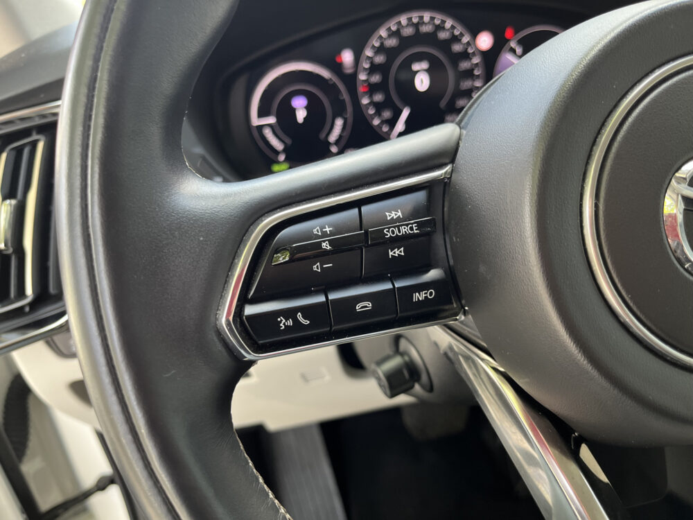 Mazda CX-60 2.5 e-SkyActiv PHEV Takumi // FULL OPTIONS // SCHUIF-KANTELDAK // ELEK.KLEP // ADAPT. CRUISE // LEDER+GEHEUGEN STOELEN // STOELV 28