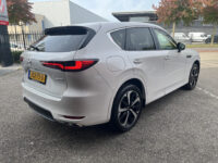 Mazda CX-60 2.5 e-SkyActiv PHEV Takumi // FULL OPTIONS // SCHUIF-KANTELDAK // ELEK.KLEP // ADAPT. CRUISE // LEDER+GEHEUGEN STOELEN // STOELV 58