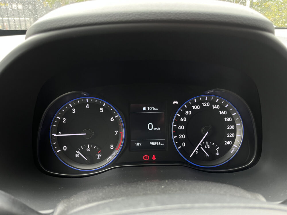 Hyundai KONA 1.0 T-GDI Comfort // CAMERA+SENSOREN // APPLE-ANDROID AUTO // CRUISE CONTROL // AIRCO // 28