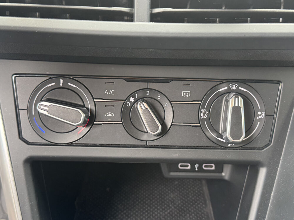 Volkswagen Polo 1.0 TSI Comfortline // FULL LED // PDC V+A // APPLE CARPLAY & ANDROID AUTO // CRUISE 18