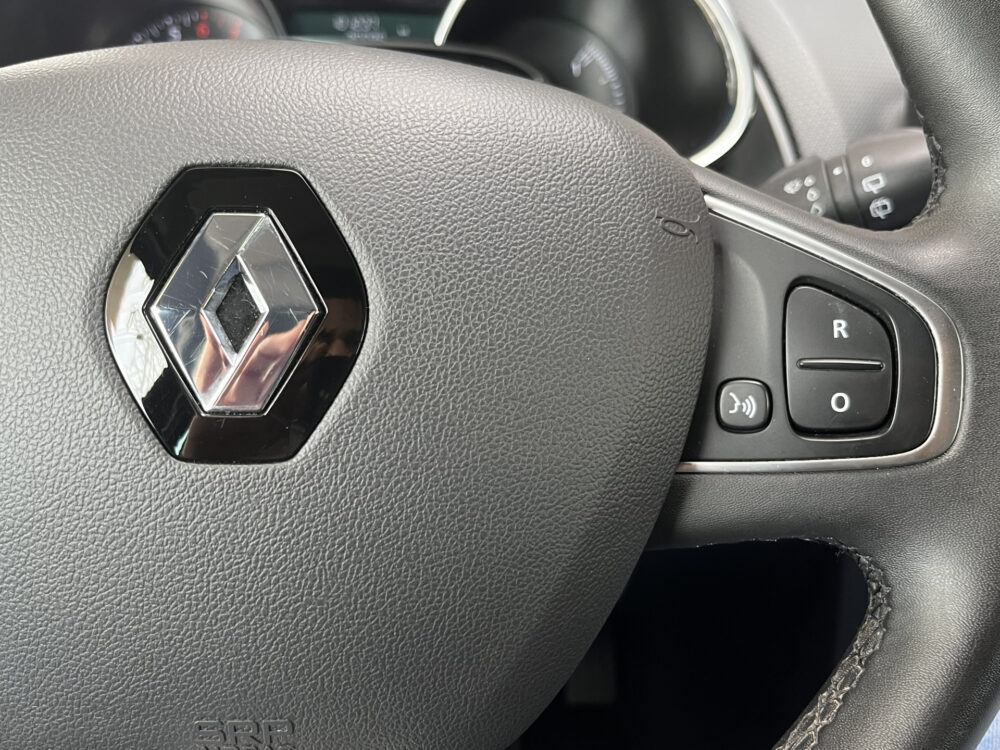 Renault Clio 0.9 TCe Limited // NAVI // PDC // AIRCO // KEY LESS ENTRY // CRUISE // BLUETOOTH // 13