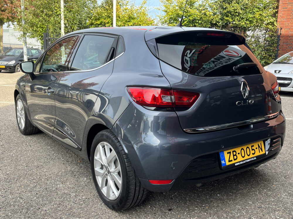 Renault Clio 0.9 TCe Limited // NAVI // PDC // AIRCO // KEY LESS ENTRY // CRUISE // BLUETOOTH // 3