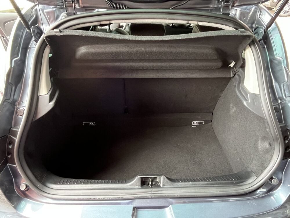 Renault Clio 0.9 TCe Limited // NAVI // PDC // AIRCO // KEY LESS ENTRY // CRUISE // BLUETOOTH // 30