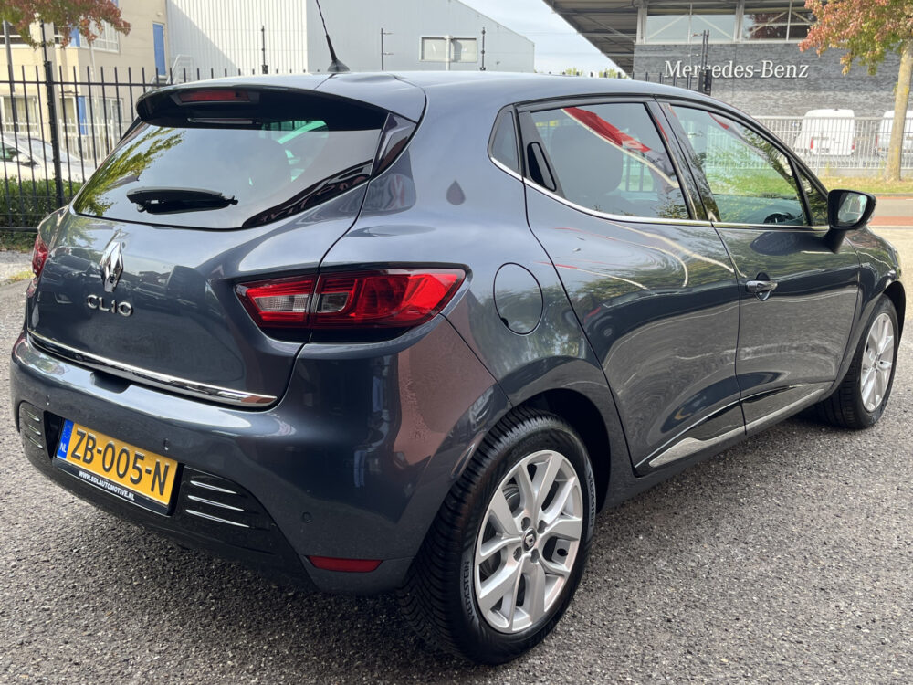 Renault Clio 0.9 TCe Limited // NAVI // PDC // AIRCO // KEY LESS ENTRY // CRUISE // BLUETOOTH // 4