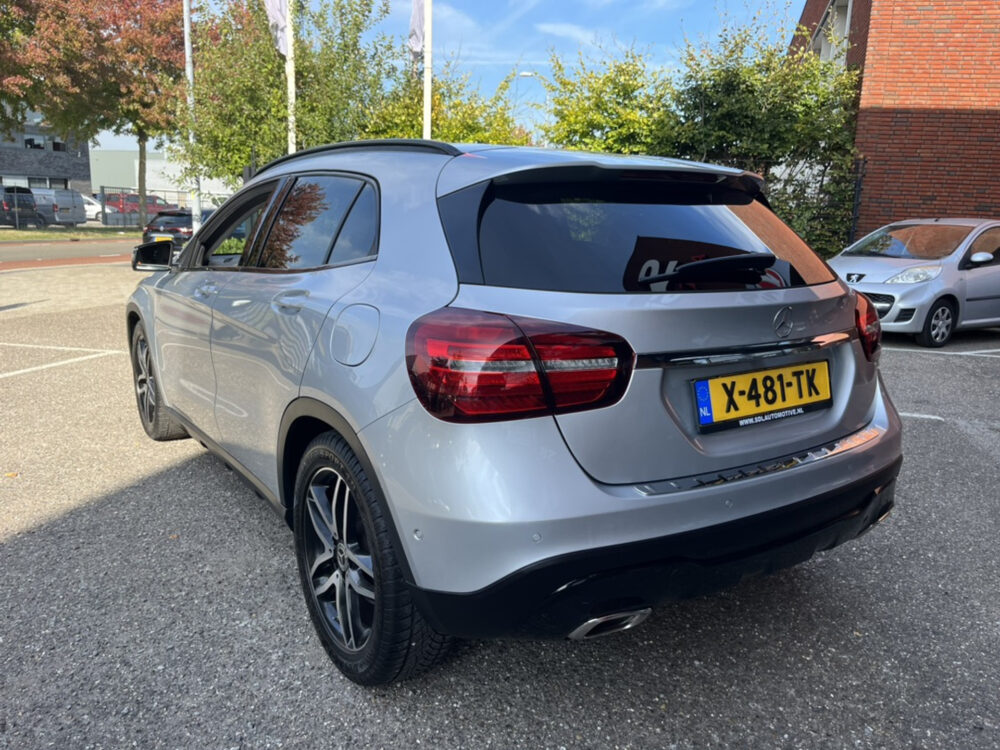 Mercedes-Benz GLA 180 Premium Night Pakket 51.000 KM!!! // FULL LED // NAVI // 360 CAMERA // ADAPTIV. CRUISE // PDC V+A // DAB // ELEK. KOFFERKLEP 4