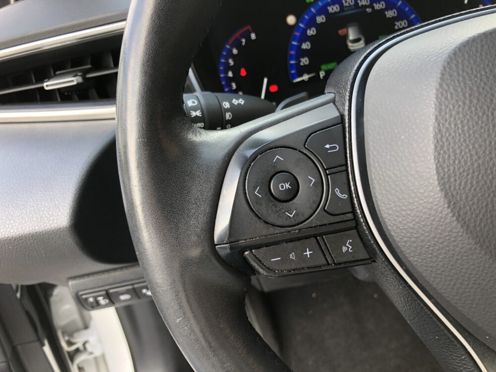 Toyota Corolla Touring Sports 2.0 Hybrid Style // FULL LED // DODEHOEK // KEYLESS // ADAPT. CRUISE // CLIMA // PDC // STUUR+STOELVERWARMING // 20