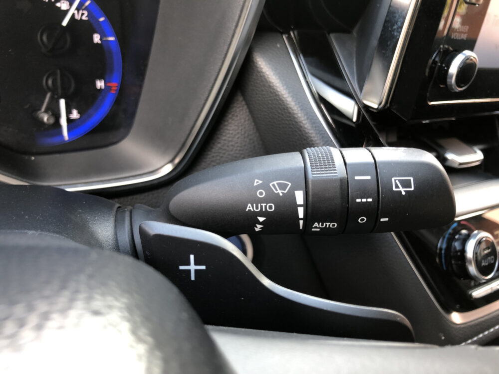 Toyota Corolla Touring Sports 2.0 Hybrid Style // FULL LED // DODEHOEK // KEYLESS // ADAPT. CRUISE // CLIMA // PDC // STUUR+STOELVERWARMING // 23