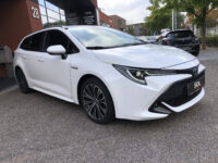 Toyota Corolla Touring Sports 2.0 Hybrid Style // FULL LED // DODEHOEK // KEYLESS // ADAPT. CRUISE // CLIMA // PDC // STUUR+STOELVERWARMING // 41