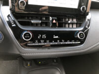 Toyota Corolla Touring Sports 2.0 Hybrid Style // FULL LED // DODEHOEK // KEYLESS // ADAPT. CRUISE // CLIMA // PDC // STUUR+STOELVERWARMING // 62