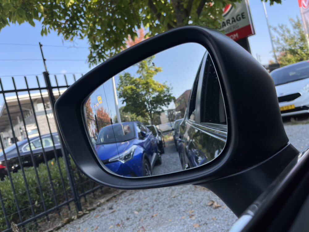 Mazda CX-5 2.0 SkyActiv-G 165 Luxury // FULL LED // 360 CAMERA+SENSOREN // HUD DISPLAY // DODEHOEK // NAVI // STUUR+STOELVERWARMING // ELEK 18