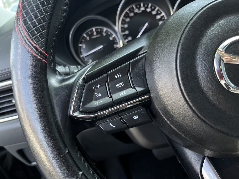 Mazda CX-5 2.0 SkyActiv-G 165 Luxury // FULL LED // 360 CAMERA+SENSOREN // HUD DISPLAY // DODEHOEK // NAVI // STUUR+STOELVERWARMING // ELEK 21