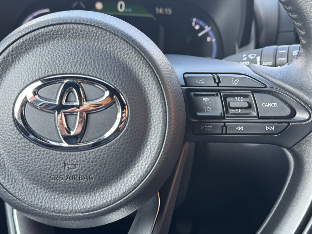 Toyota Yaris Cross 1.5 Hybrid Dynamic // NAVI // CAMERA // ADAPTIVE CRUISE // CLIMA // LICHT METALEN VELGEN 11