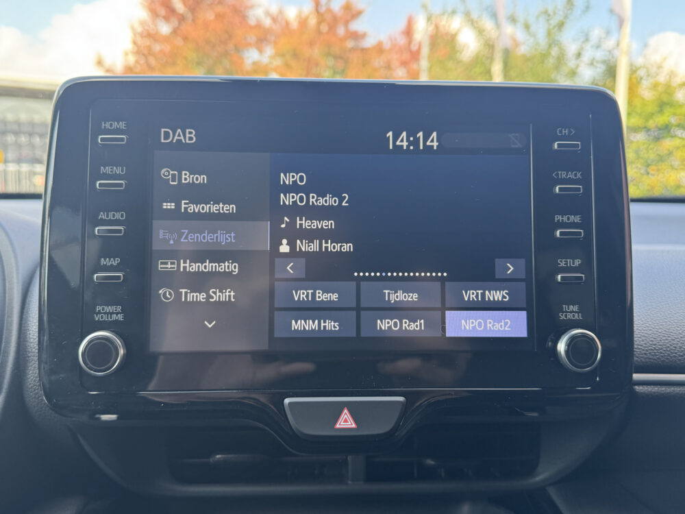 Toyota Yaris Cross 1.5 Hybrid Dynamic // NAVI // CAMERA // ADAPTIVE CRUISE // CLIMA // LICHT METALEN VELGEN 14
