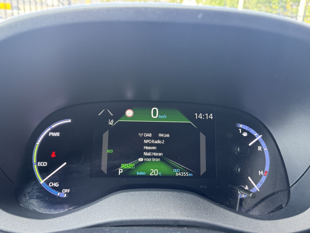 Toyota Yaris Cross 1.5 Hybrid Dynamic // NAVI // CAMERA // ADAPTIVE CRUISE // CLIMA // LICHT METALEN VELGEN 17