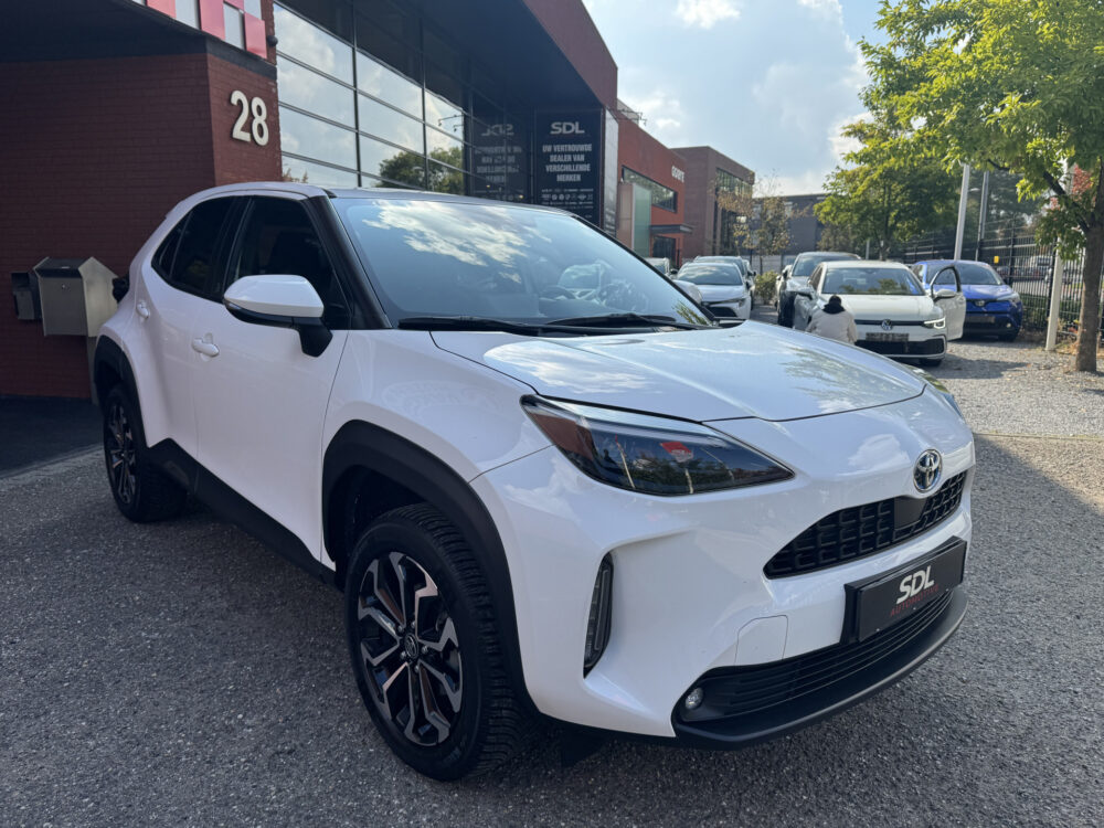 Toyota Yaris Cross 1.5 Hybrid Dynamic // NAVI // CAMERA // ADAPTIVE CRUISE // CLIMA // LICHT METALEN VELGEN 2