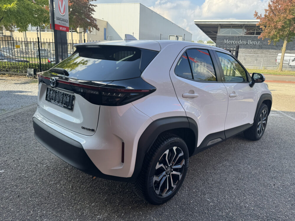 Toyota Yaris Cross 1.5 Hybrid Dynamic // NAVI // CAMERA // ADAPTIVE CRUISE // CLIMA // LICHT METALEN VELGEN 4