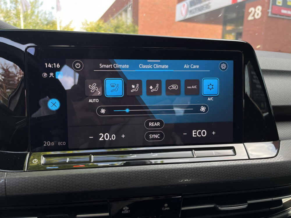 Volkswagen Golf 1.4 eHybrid GTE // VIRTUAL COCKPIT // NAVI+CARPLAY // PDC V+A // FULL LED // CLIMA // 25
