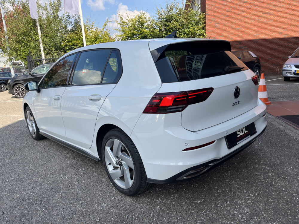 Volkswagen Golf 1.4 eHybrid GTE // VIRTUAL COCKPIT // NAVI+CARPLAY // PDC V+A // FULL LED // CLIMA // 3