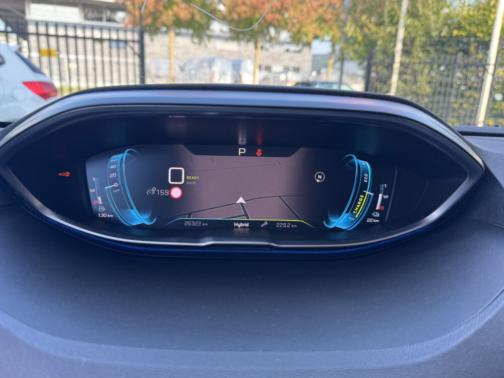 Peugeot 3008 1.6 HYbrid 225 Allure 1e eigenaar // 26.000 KM!! // NAVI // CLIMA // CRUISE // STOELVERWARMING // DAB RADIO // 20