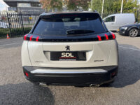 Peugeot 2008 1.2 PureTech GT-Line // SCHUIF-KANTELDAK // FULL LED // LEDER // ELEK.STOELEN+MEMORY // NAVI+CARPLAY // CAMERA // 3D COCKPIT // 40