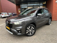 Suzuki S-Cross 1.5 Hybrid Style // FULL LED // NAVI + CARPLAY // 360 CAMERA // ADAPTIV CRUISE // PDC V+A 32