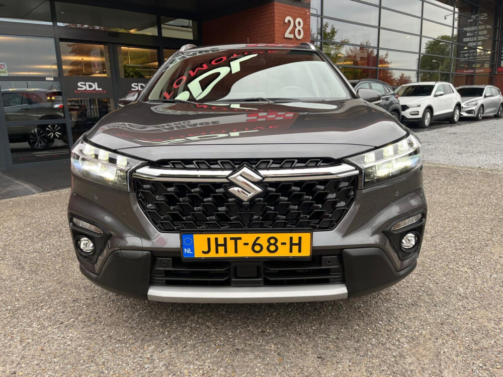 Suzuki S-Cross 1.5 Hybrid Style // FULL LED // NAVI + CARPLAY // 360 CAMERA // ADAPTIV CRUISE // PDC V+A 4
