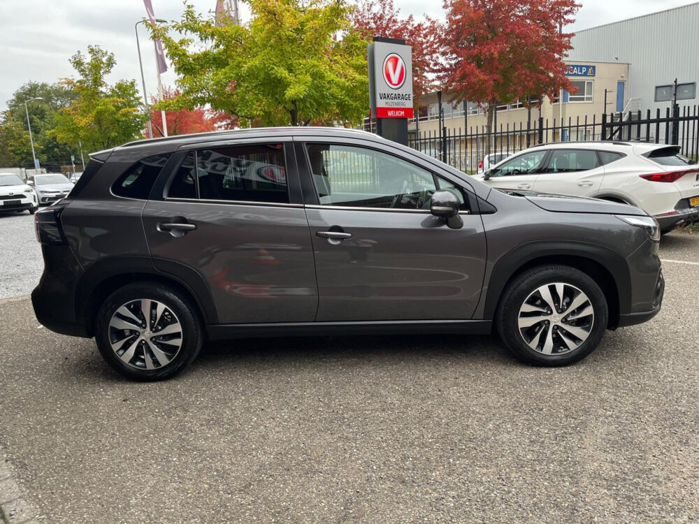Suzuki S-Cross 1.5 Hybrid Style // FULL LED // NAVI + CARPLAY // 360 CAMERA // ADAPTIV CRUISE // PDC V+A 5