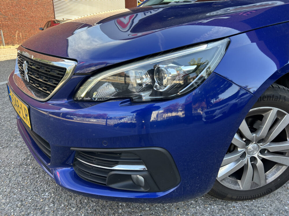Peugeot 308 1.2 PureTech Blue Lease Executive PERFECT ONDERHOUDEN!! // NAVI + CARPLAY // PANO-DAK // CLIMA // PDC V+A // TREKHAAK!! 28