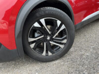 Peugeot 2008 1.2 PureTech Allure 131PK! // 3D COCKPIT // LED // CLIMA // CAMERA+SENSOREN // NAVI+CARPLAY // 42