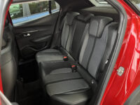 Peugeot 2008 1.2 PureTech Allure 131PK! // 3D COCKPIT // LED // CLIMA // CAMERA+SENSOREN // NAVI+CARPLAY // 46