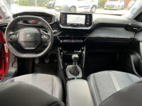 Peugeot 2008 1.2 PureTech Allure 131PK! // 3D COCKPIT // LED // CLIMA // CAMERA+SENSOREN // NAVI+CARPLAY // 47