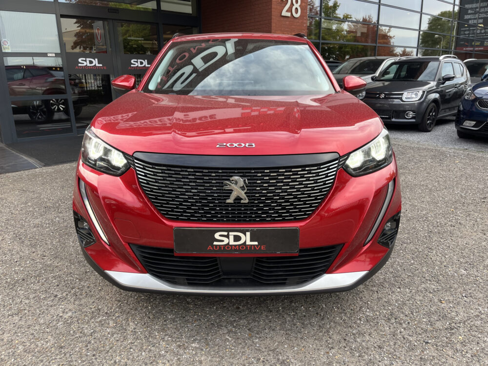 Peugeot 2008 1.2 PureTech Allure 131PK! // 3D COCKPIT // LED // CLIMA // CAMERA+SENSOREN // NAVI+CARPLAY // 8