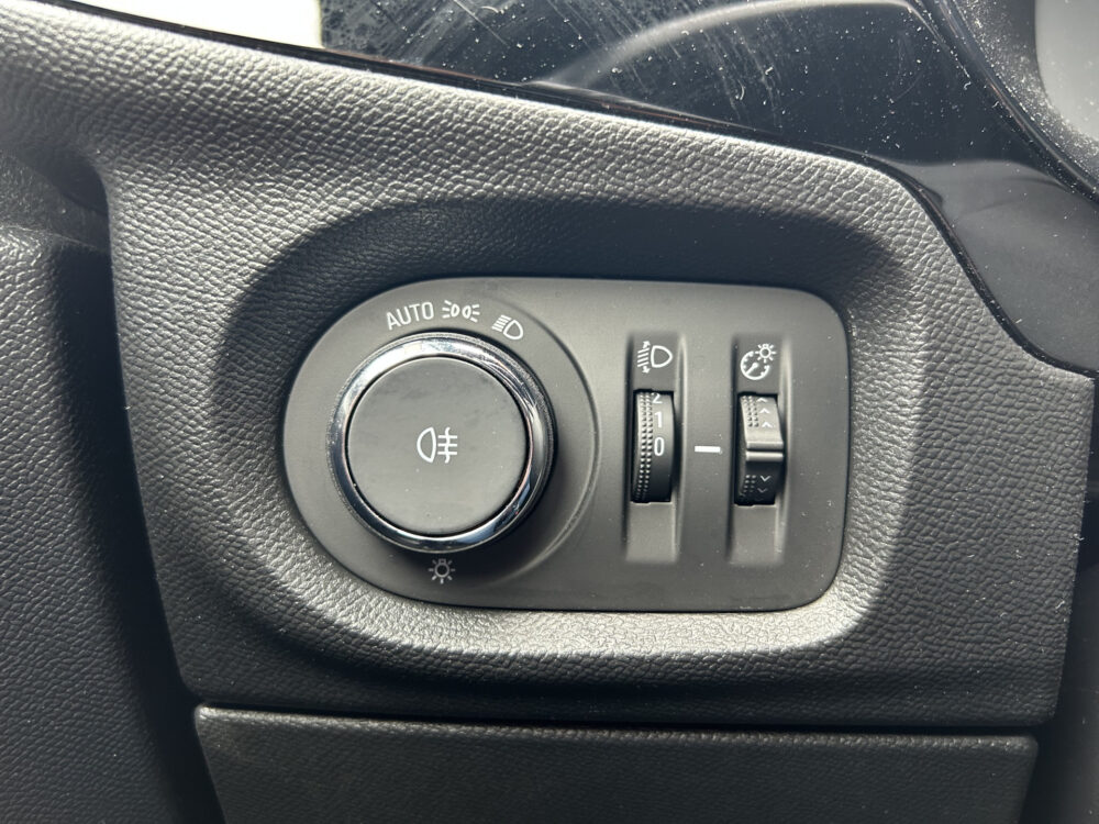 Opel Corsa 1.2 GS Line // LED // APPLE CARPLAY / ANDROID AUTO // AIRCO // CRUISE 21