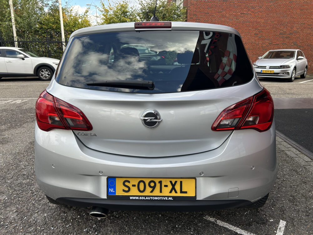 Opel Corsa 1.2 Edition //45000KM!!! CRUISE CONTROL // APPLE-ANDROID AUTO // AIRCO // STUUR+STOELVERWARMING // PARKEERSENSOREN // 5