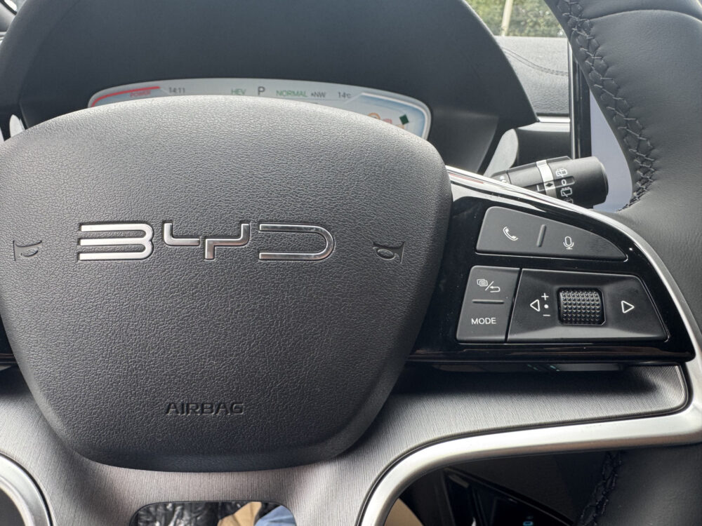 BYD SEAL U 1.5 DM-i FWD Boost //SCHUIF-KANTELDAK // FULL LED // LEDER // NAVI // CAMERA // CARPLAY // 15
