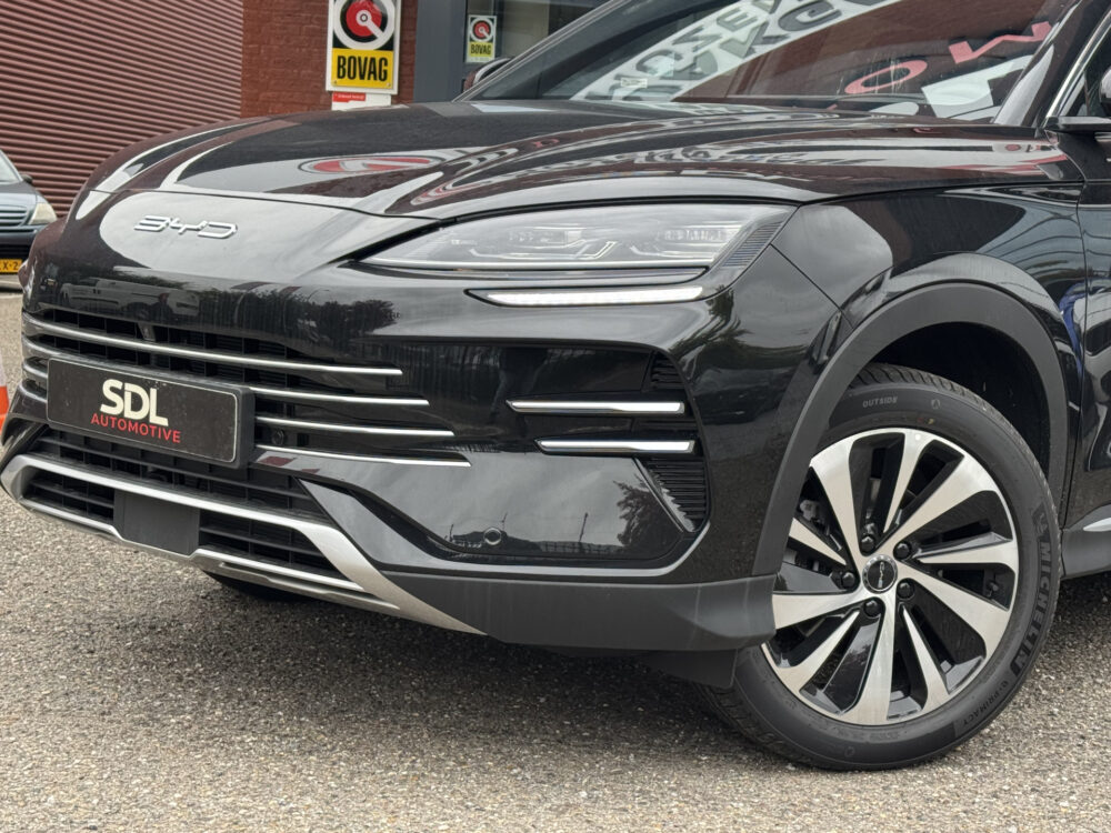 BYD SEAL U 1.5 DM-i FWD Boost //SCHUIF-KANTELDAK // FULL LED // LEDER // NAVI // CAMERA // CARPLAY // 5