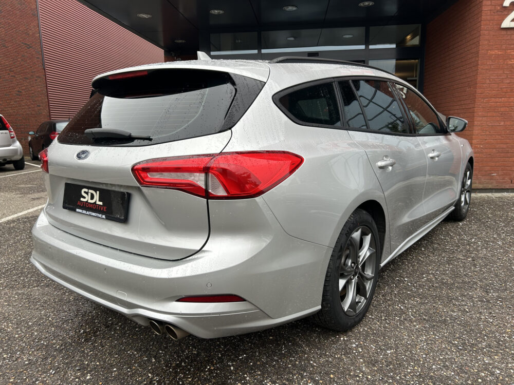 Ford FOCUS Wagon 1.0 EcoBoost ST Line Business // LED // NAVI + CARPLAY // PDC V+A // CRUISE // TREKHAAK!! 2