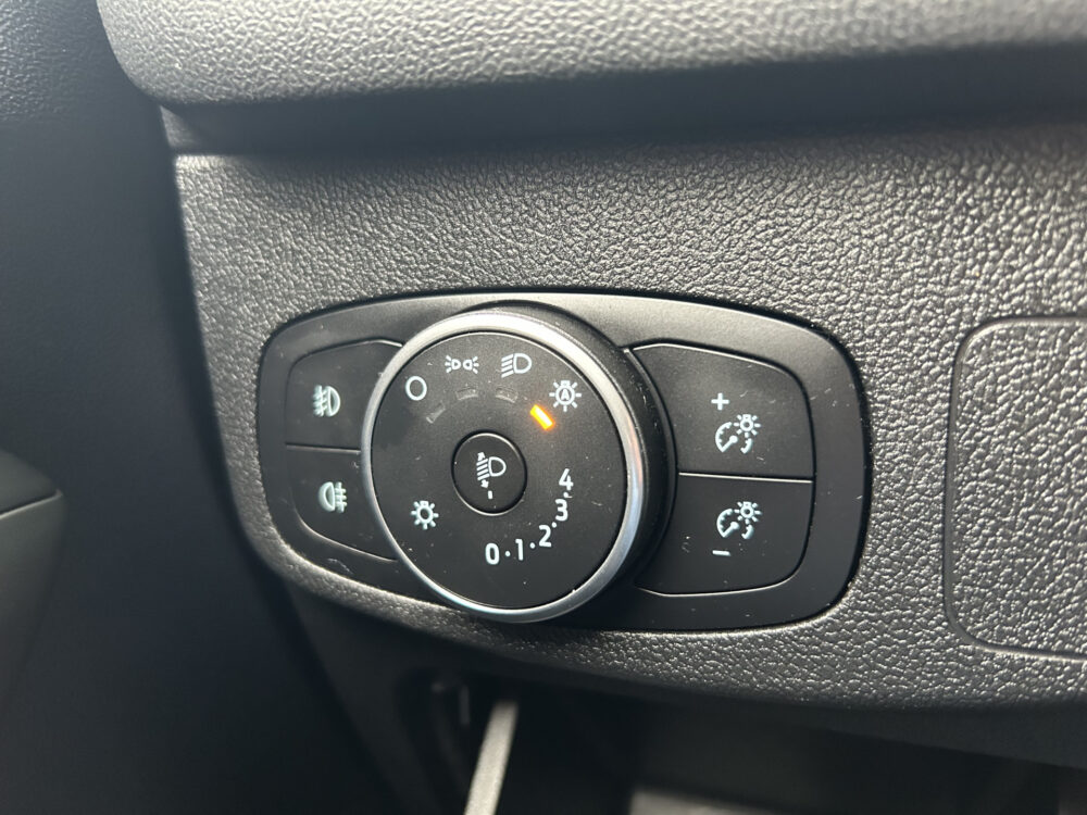 Ford FOCUS Wagon 1.0 EcoBoost ST Line Business // LED // NAVI + CARPLAY // PDC V+A // CRUISE // TREKHAAK!! 24