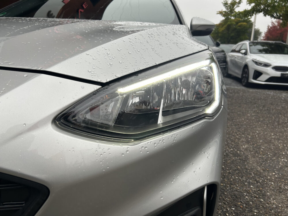 Ford FOCUS Wagon 1.0 EcoBoost ST Line Business // LED // NAVI + CARPLAY // PDC V+A // CRUISE // TREKHAAK!! 25