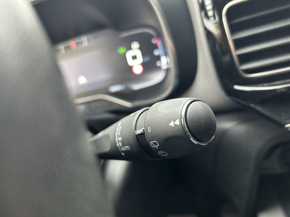 Citroën C5 Aircross 1.2 PureTech Shine // LED // NAVI + CARPLAY // CAMERA // PDC V+A // KEYLESS 13
