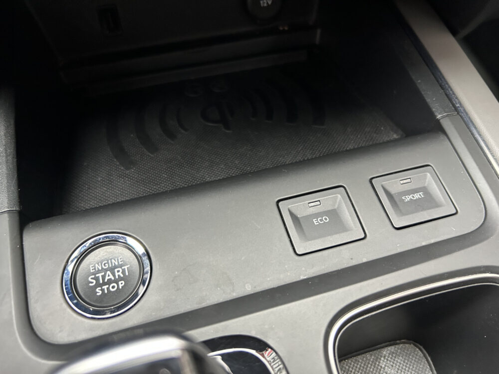Citroën C5 Aircross 1.2 PureTech Shine // LED // NAVI + CARPLAY // CAMERA // PDC V+A // KEYLESS 21