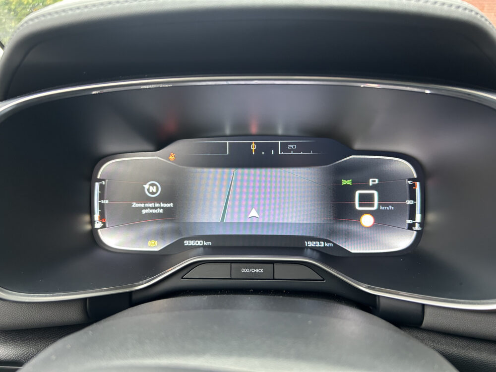 Citroën C5 Aircross 1.2 PureTech Shine // LED // NAVI + CARPLAY // CAMERA // PDC V+A // KEYLESS 34