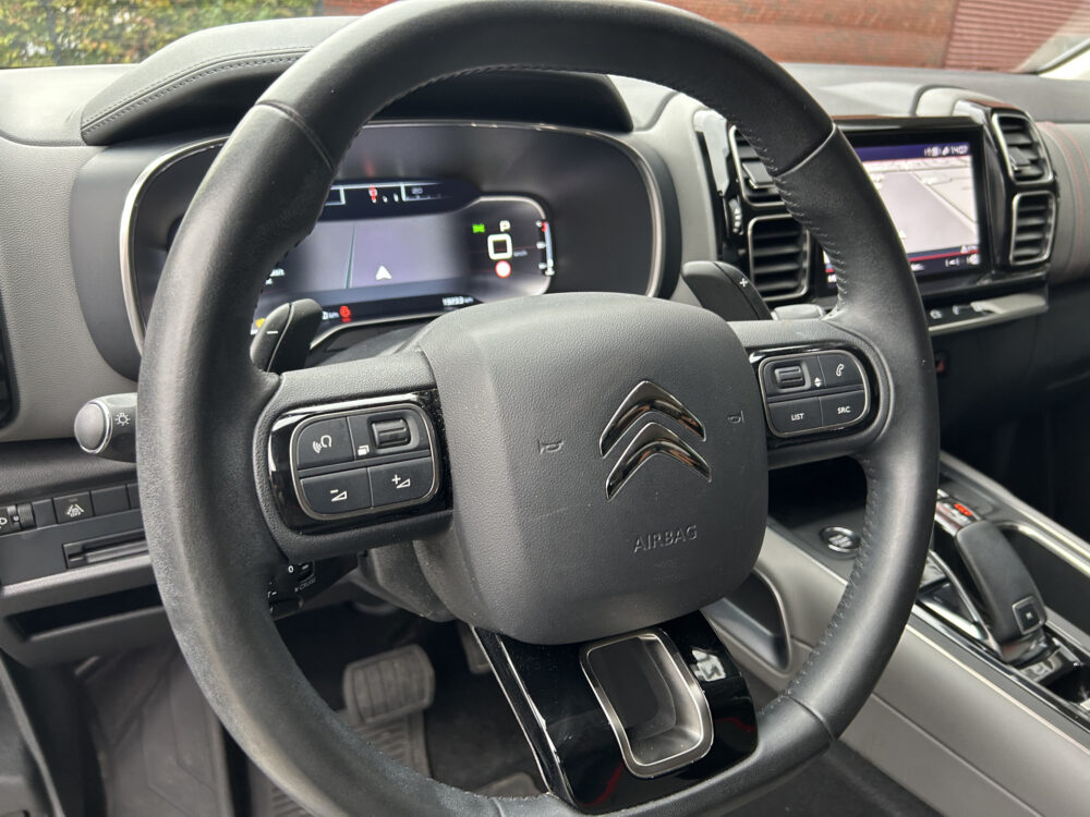 Citroën C5 Aircross 1.2 PureTech Shine // LED // NAVI + CARPLAY // CAMERA // PDC V+A // KEYLESS 6