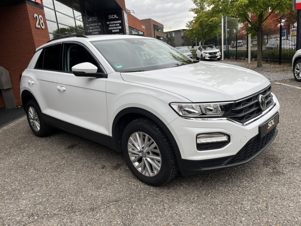 Volkswagen T-Roc 1.0 TSI Style // ADAPT. CRUISE // CLIMA // NAVI // STOELVERWARMING // PDC V+A // 7