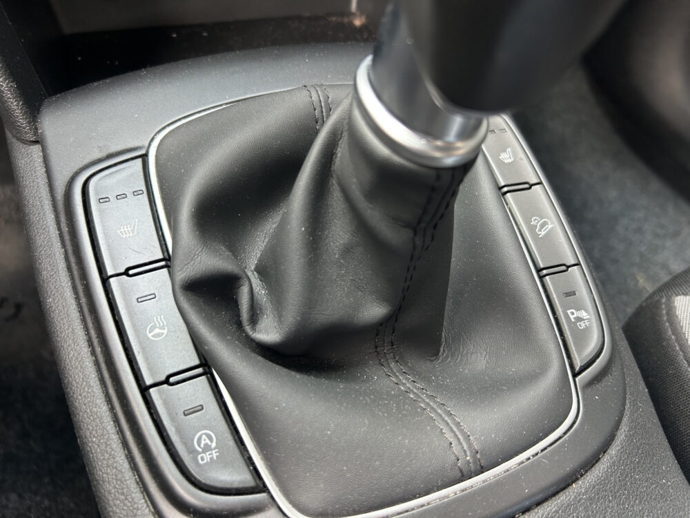 Hyundai KONA 1.0 T-GDI Fashion // LED // KEYLESS // CLIMA // APPLE CARPLAY / ANDROID AUTO // PDC 18