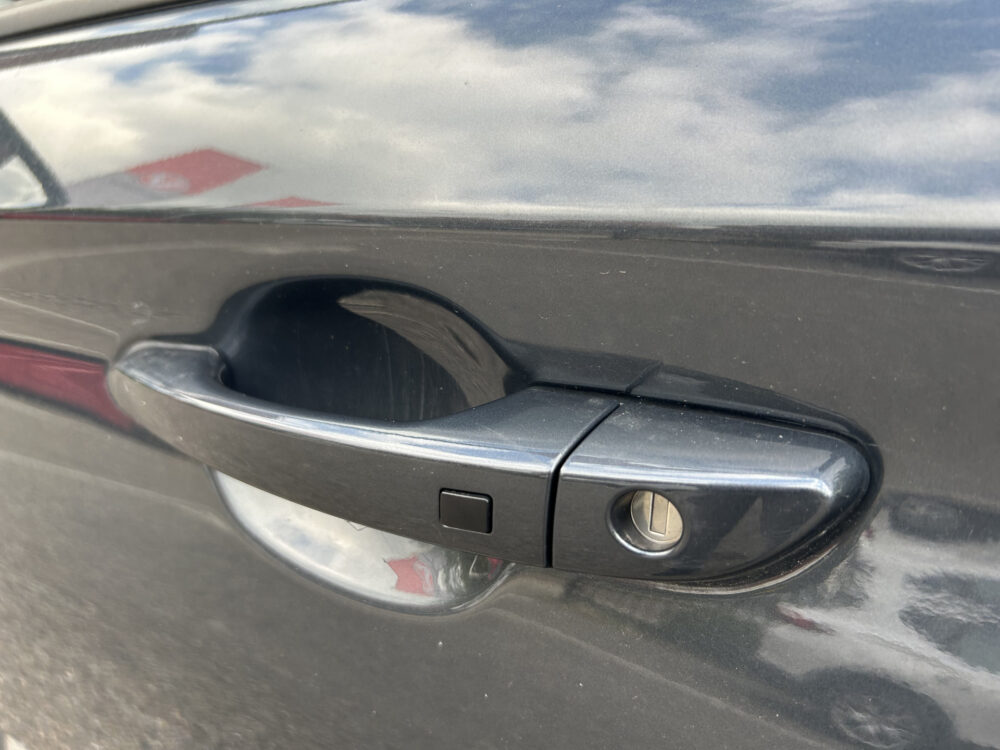 Hyundai KONA 1.0 T-GDI Fashion // LED // KEYLESS // CLIMA // APPLE CARPLAY / ANDROID AUTO // PDC 24